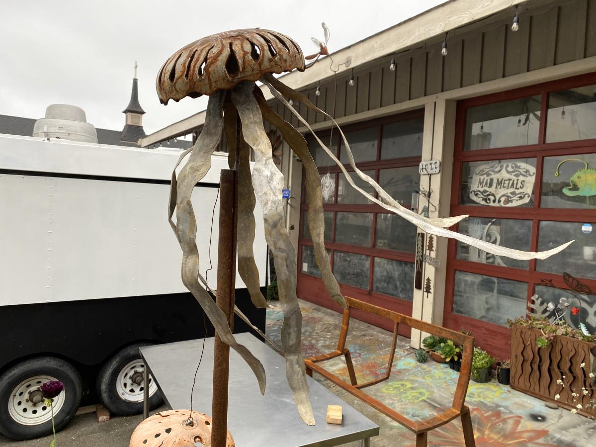 Jellyfish Sculpture